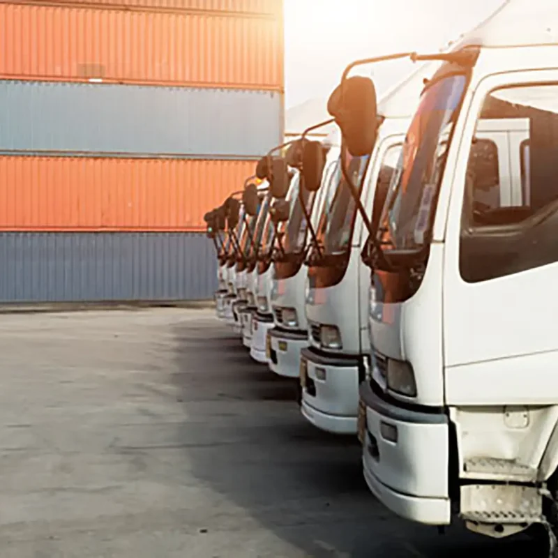 Flotta di camion per il trasporto merci – CGM Trasporti